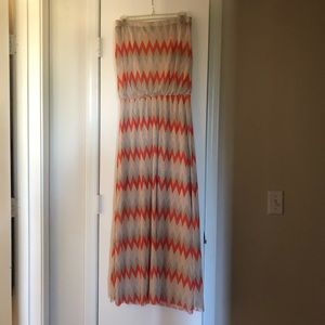NWOT! Strapless Maxi Dress